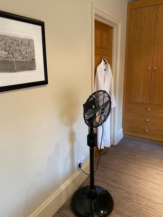 Kennington B & B ลอนดอน ภายนอก รูปภาพ